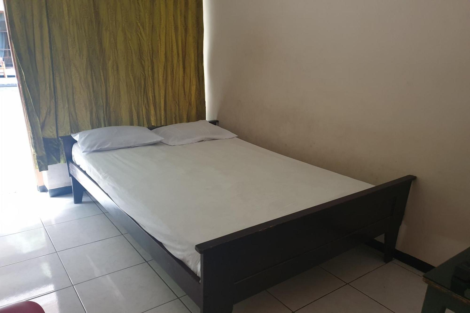สปอต ออน 2090 รัตนา แบ็กแพกเกอร์ ชาเรียะฮ์ Hotel โปรโบลิงโก ภายนอก รูปภาพ